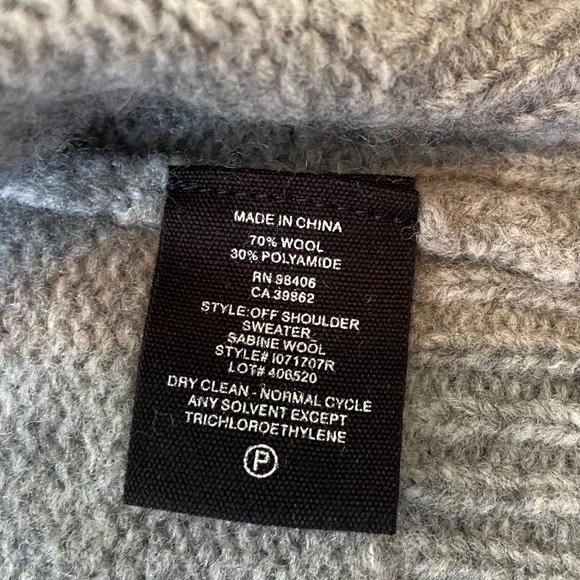 Theory Sabine Gray Wool Off The Shoulder Sweater - Picture 7 of 7